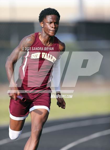 Thumbnail 1 in Porter Ridge Track Meet photogallery.