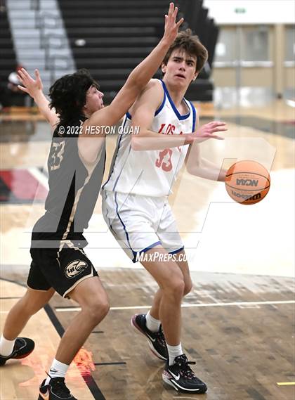 Thumbnail 2 in Laguna Hills vs. Los Alamitos (Tustin Holiday Classic) photogallery.