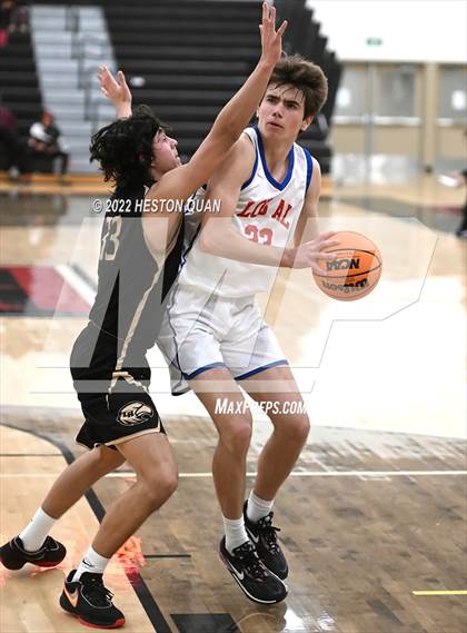Thumbnail 3 in Laguna Hills vs. Los Alamitos (Tustin Holiday Classic) photogallery.