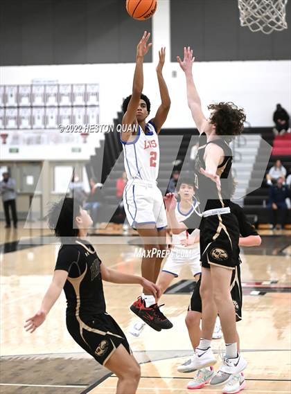 Thumbnail 2 in Laguna Hills vs. Los Alamitos (Tustin Holiday Classic) photogallery.