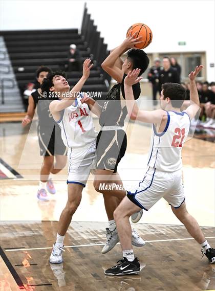 Thumbnail 3 in Laguna Hills vs. Los Alamitos (Tustin Holiday Classic) photogallery.