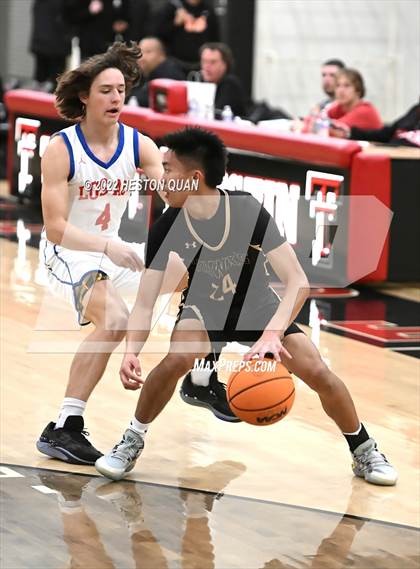 Thumbnail 1 in Laguna Hills vs. Los Alamitos (Tustin Holiday Classic) photogallery.