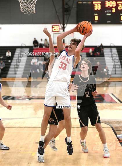 Thumbnail 2 in Laguna Hills vs. Los Alamitos (Tustin Holiday Classic) photogallery.