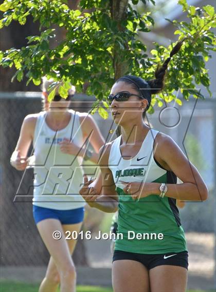 Thumbnail 1 in UNM Invitational photogallery.