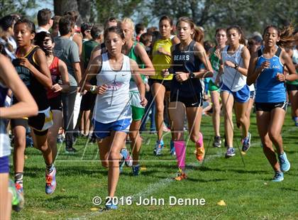 Thumbnail 3 in UNM Invitational photogallery.