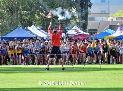 Thumbnail 2 in UNM Invitational photogallery.