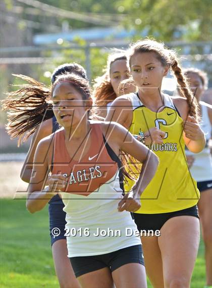 Thumbnail 3 in UNM Invitational photogallery.