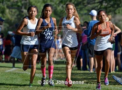 Thumbnail 2 in UNM Invitational photogallery.