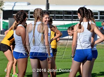 Thumbnail 2 in UNM Invitational photogallery.