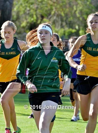 Thumbnail 1 in UNM Invitational photogallery.