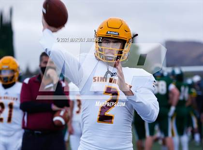 Thumbnail 2 in Royal vs Simi Valley photogallery.