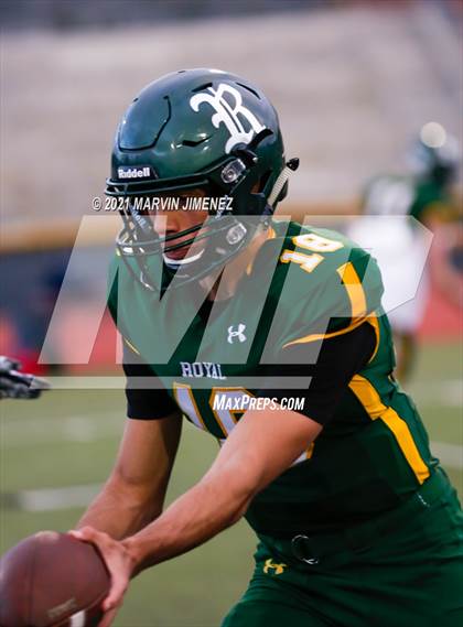 Thumbnail 3 in Royal vs Simi Valley photogallery.