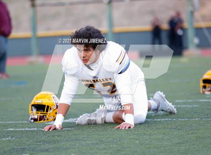 Thumbnail 3 in Royal vs Simi Valley photogallery.