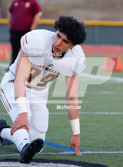 Thumbnail 2 in Royal vs Simi Valley photogallery.