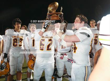 Thumbnail 1 in Royal vs Simi Valley photogallery.