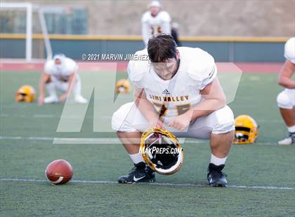 Thumbnail 1 in Royal vs Simi Valley photogallery.