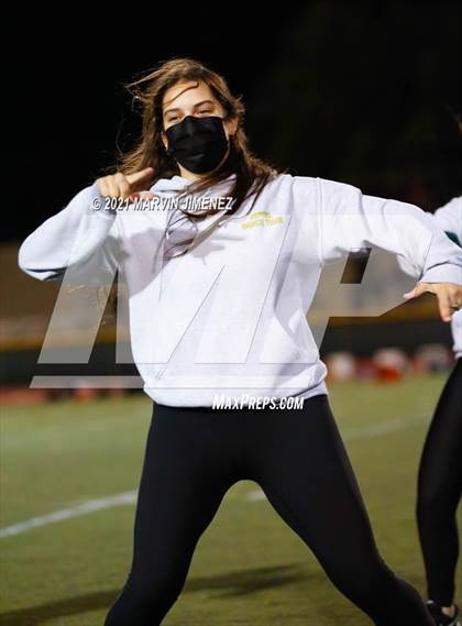 Thumbnail 2 in Royal vs Simi Valley photogallery.