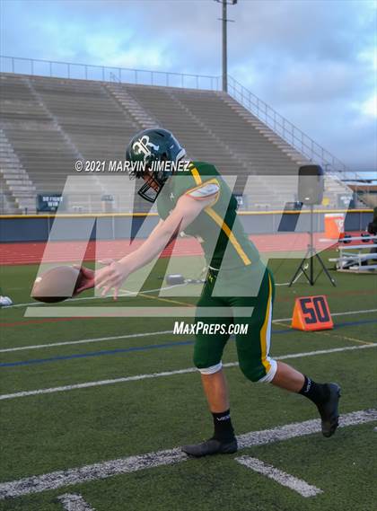 Thumbnail 2 in Royal vs Simi Valley photogallery.