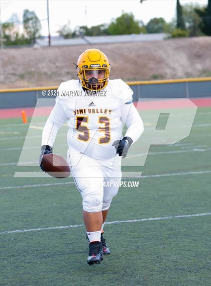 Thumbnail 3 in Royal vs Simi Valley photogallery.