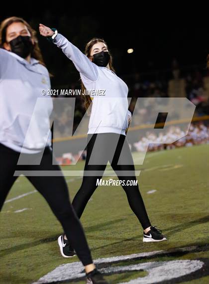 Thumbnail 2 in Royal vs Simi Valley photogallery.