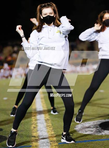 Thumbnail 3 in Royal vs Simi Valley photogallery.