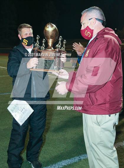 Thumbnail 1 in Royal vs Simi Valley photogallery.