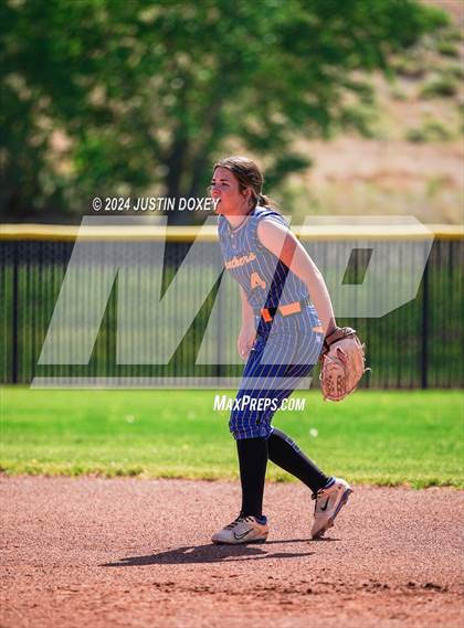 Thumbnail 3 in Coleville vs. Pahranagat Valley (NIAA Class 1A State Playoff Final) photogallery.