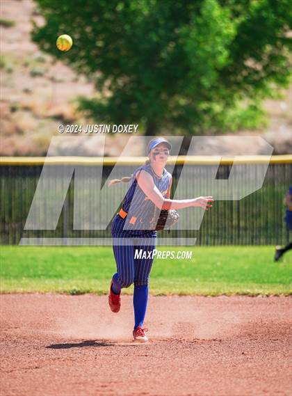 Thumbnail 2 in Coleville vs. Pahranagat Valley (NIAA Class 1A State Playoff Final) photogallery.