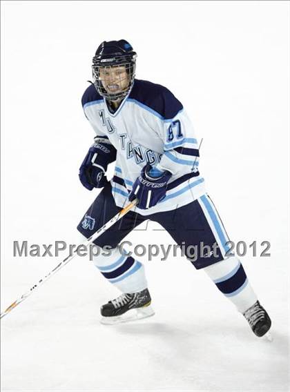 Thumbnail 2 in Ralston Valley vs. Regis Jesuit (CHSAA State D1 Final) photogallery.