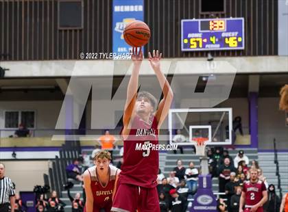 Thumbnail 3 in Danville vs. Beech Grove (IHSAA 3A Regional Final) photogallery.