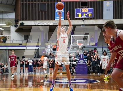 Thumbnail 3 in Danville vs. Beech Grove (IHSAA 3A Regional Final) photogallery.