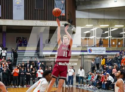 Thumbnail 1 in Danville vs. Beech Grove (IHSAA 3A Regional Final) photogallery.