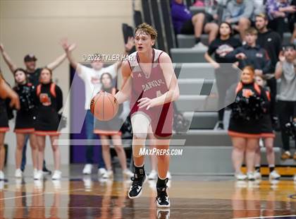 Thumbnail 1 in Danville vs. Beech Grove (IHSAA 3A Regional Final) photogallery.