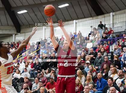Thumbnail 2 in Danville vs. Beech Grove (IHSAA 3A Regional Final) photogallery.
