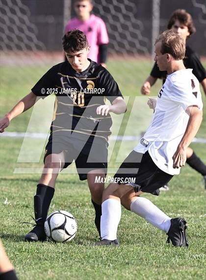 Thumbnail 2 in Caledonia-Mumford @ Greece Athena photogallery.