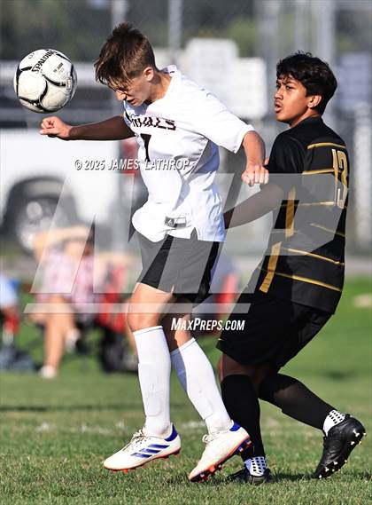 Thumbnail 2 in Caledonia-Mumford @ Greece Athena photogallery.