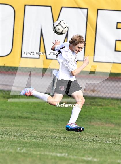 Thumbnail 3 in Caledonia-Mumford @ Greece Athena photogallery.
