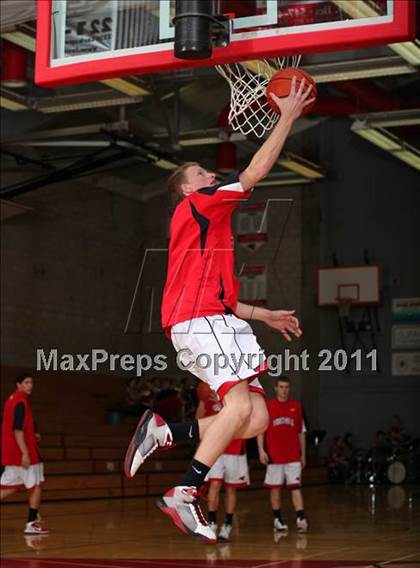 Thumbnail 2 in Foothill vs. Analy (CIF State NorCal D3 Playoffs) photogallery.