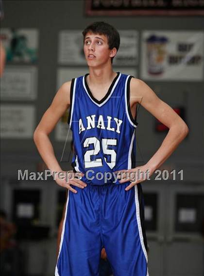 Thumbnail 2 in Foothill vs. Analy (CIF State NorCal D3 Playoffs) photogallery.