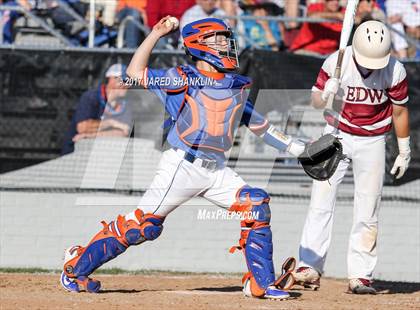 Thumbnail 1 in St. Louis Catholic @ E.D. White(LHSAA Division II Quarterfinals) photogallery.