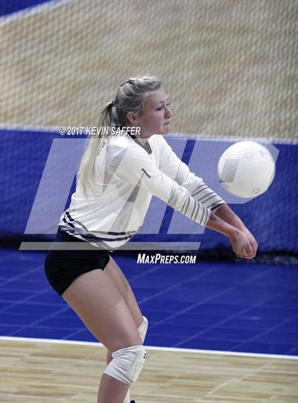 Thumbnail 3 in Fleming vs. La Veta  (CHSAA 1A Semifinal) photogallery.