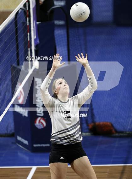Thumbnail 2 in Fleming vs. La Veta  (CHSAA 1A Semifinal) photogallery.