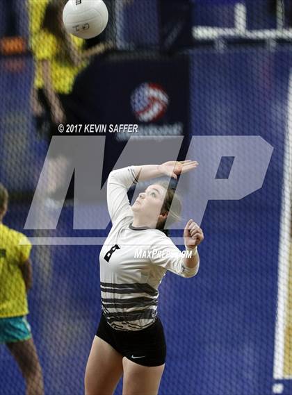 Thumbnail 2 in Fleming vs. La Veta  (CHSAA 1A Semifinal) photogallery.