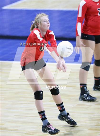 Thumbnail 3 in Fleming vs. La Veta  (CHSAA 1A Semifinal) photogallery.