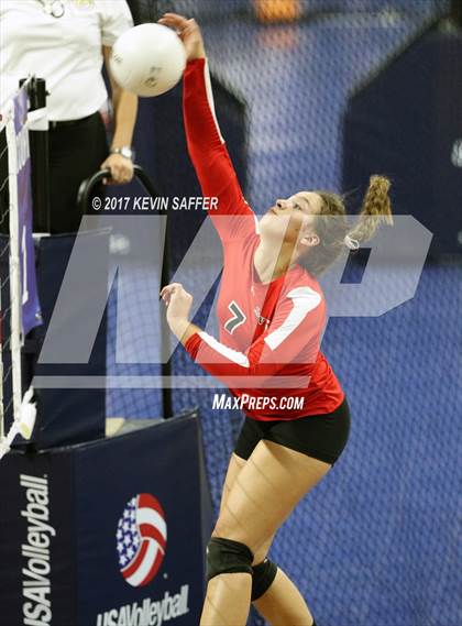 Thumbnail 2 in Fleming vs. La Veta  (CHSAA 1A Semifinal) photogallery.