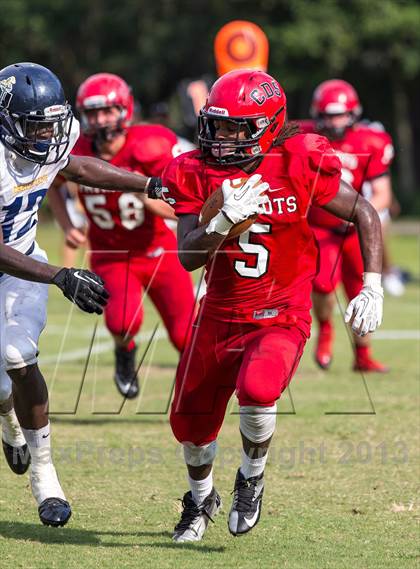 Thumbnail 3 in University Christian vs. Carrollwood Day photogallery.