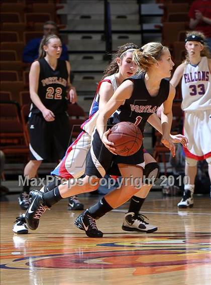 Thumbnail 3 in Portland vs. St. Paul Catholic (CIAC Class S Final) photogallery.
