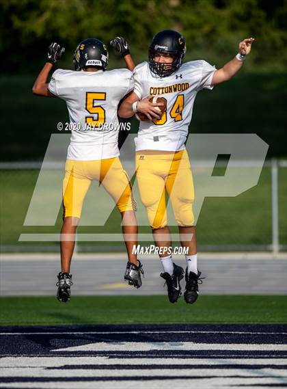 Thumbnail 2 in Cottonwood @ Timpanogos photogallery.