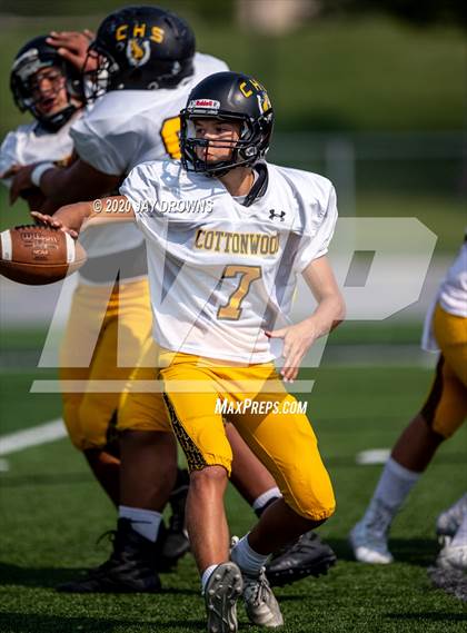 Thumbnail 3 in Cottonwood @ Timpanogos photogallery.