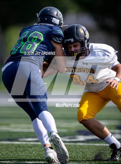 Thumbnail 2 in Cottonwood @ Timpanogos photogallery.